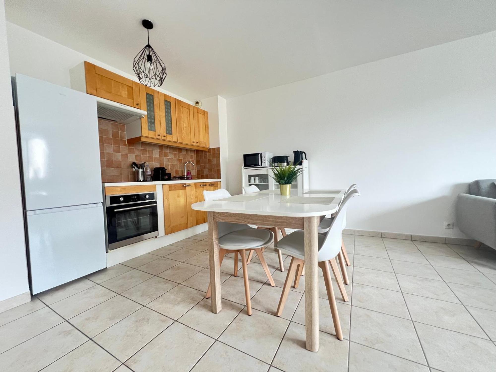 Appartement Coquelicot 25Km Paris Et Disney Pontault-Combault Dış mekan fotoğraf